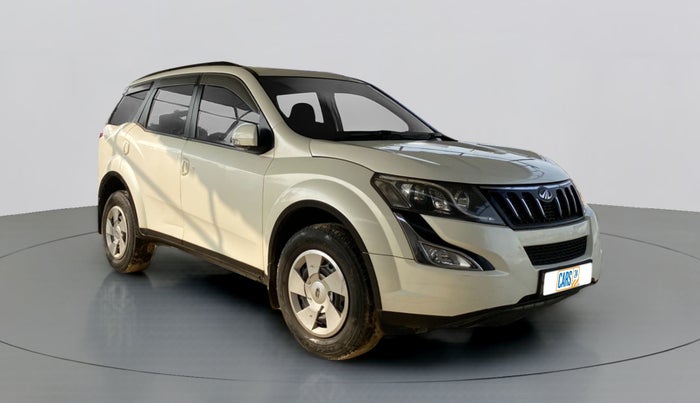 2017 Mahindra XUV500 W6 4X2, Diesel, Manual, 64,660 km, Right Front Diagonal