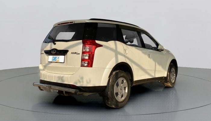 2017 Mahindra XUV500 W6 4X2, Diesel, Manual, 64,660 km, Right Back Diagonal