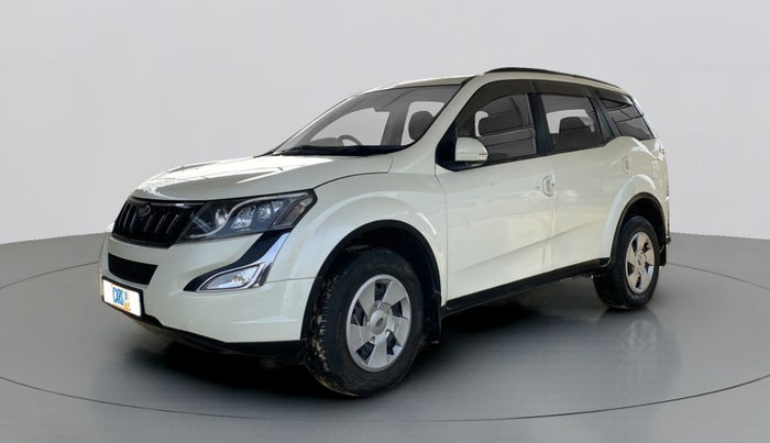 2017 Mahindra XUV500 W6 4X2, Diesel, Manual, 64,660 km, Left Front Diagonal