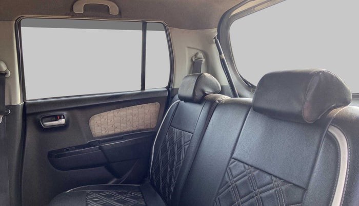 2017 Maruti Wagon R 1.0 VXI, Petrol, Manual, 86,275 km, Right Side Rear Door Cabin