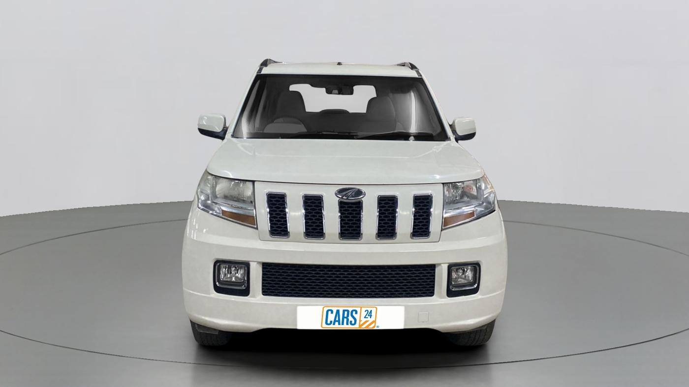2016 Mahindra TUV300 T8 AT, Diesel, Automatic, 99,809 km, Front