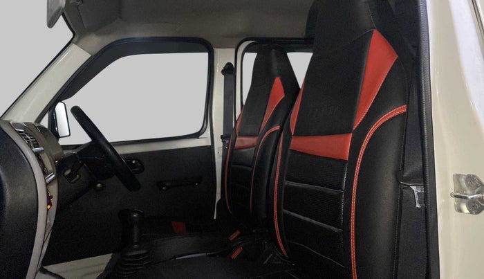 2018 Maruti Eeco 5 STR WITH A/C+HTR, Petrol, Manual, 38,950 km, Right Side Front Door Cabin