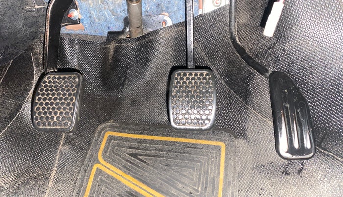 2015 Maruti Alto 800 VXI, Petrol, Manual, 21,110 km, Pedals