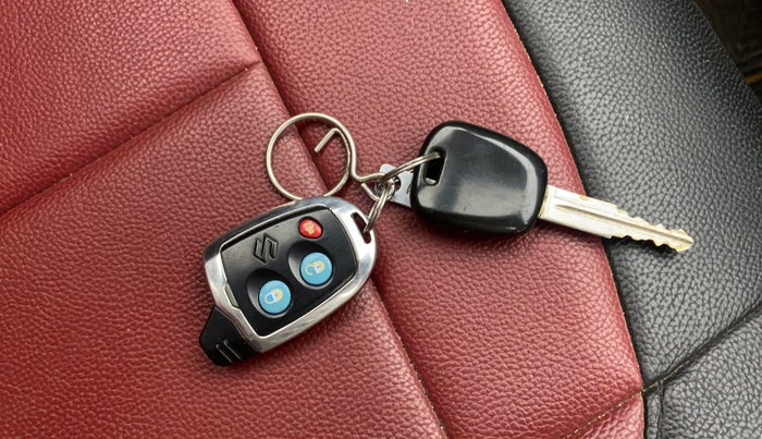 2015 Maruti Alto 800 VXI, Petrol, Manual, 21,110 km, Key Close Up
