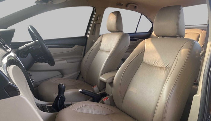 2016 Maruti Ciaz ZDI+ SHVS, Diesel, Manual, 62,750 km, Right Side Front Door Cabin