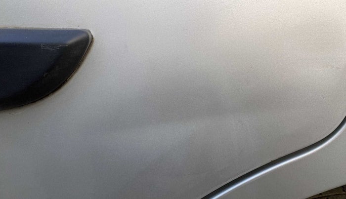 2017 Maruti Alto 800 LXI, Petrol, Manual, 35,469 km, Rear left door - Slightly dented