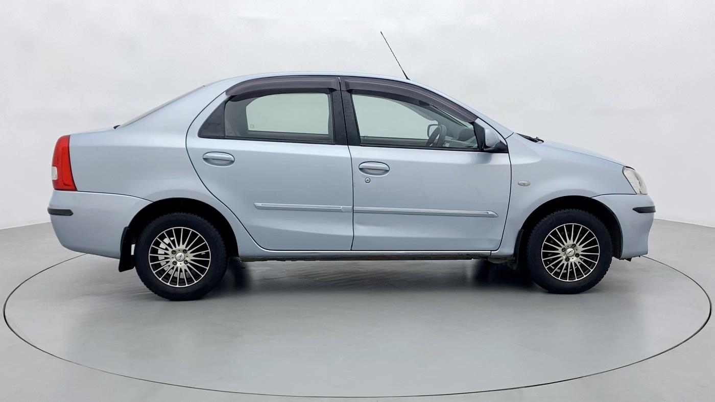 2011 Toyota Etios G, Petrol, Manual, 80,468 km, Right Side View