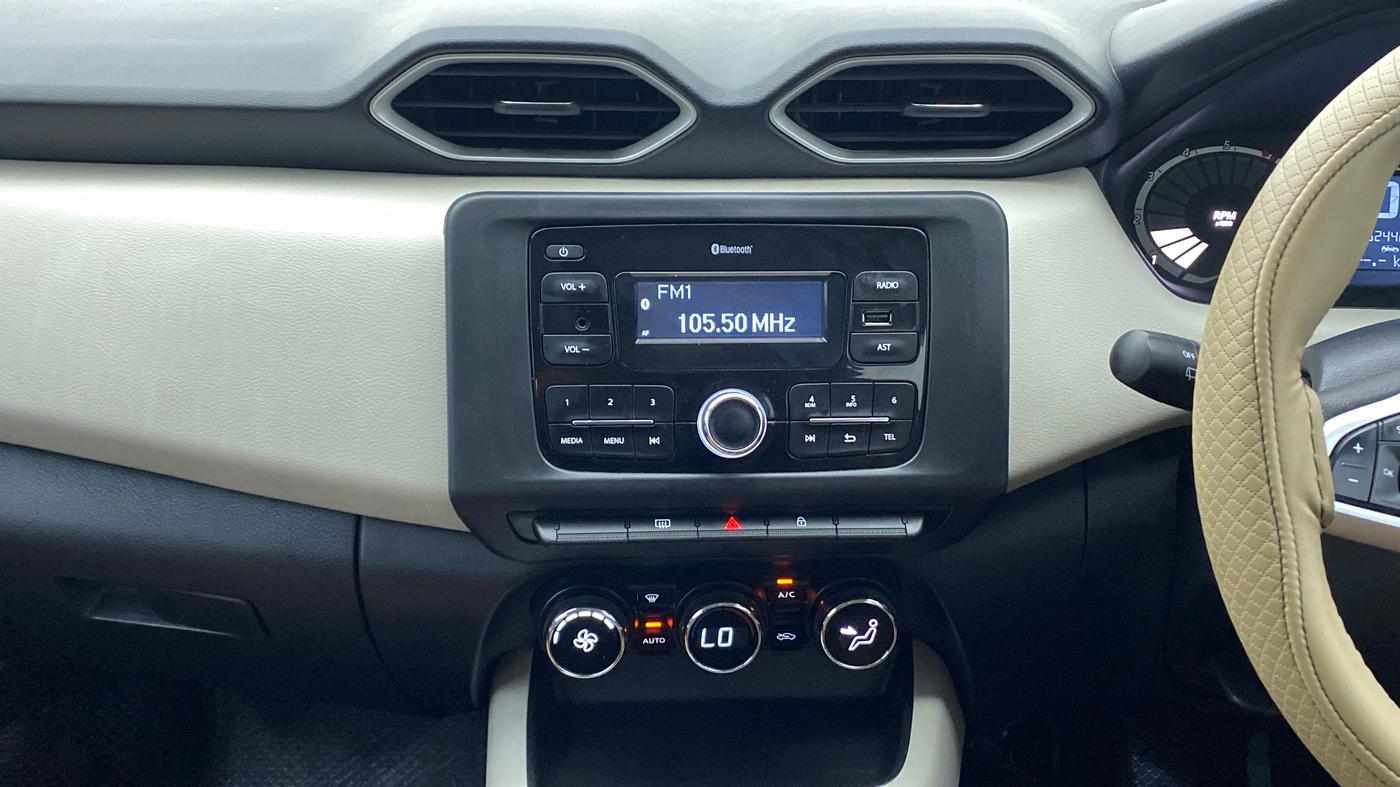 2021 Nissan MAGNITE XV EXECUTIVE, Petrol, Manual, 15,277 km, Air Conditioner