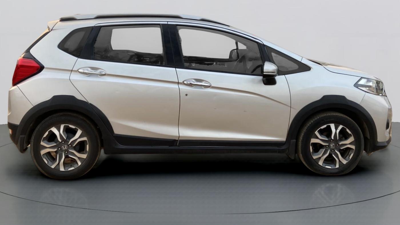 2017 Honda WR-V 1.2 i-VTEC VX MT, Petrol, Manual, 32,844 km, Right Side View