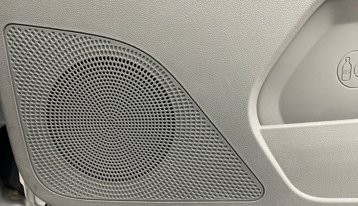 2017 Tata Tiago XT 1.2 REVOTRON, Petrol, Manual, 63,277 km, Speaker