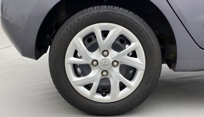 2018 Hyundai Grand i10 Sportz1.2 CRDI, Diesel, Manual, 54,190 km, Right Rear Wheel