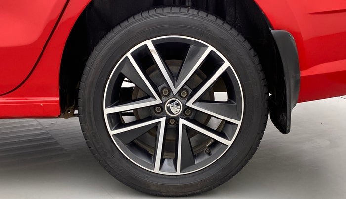 2017 Skoda Rapid Style 1.5 TDI AT, Diesel, Automatic, 61,107 km, Left Rear Wheel
