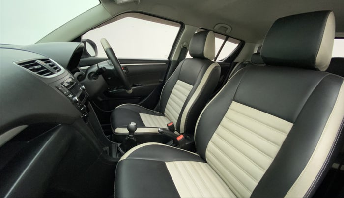 2017 Maruti Swift VXI OPT, Petrol, Manual, 40,076 km, Right Side Front Door Cabin