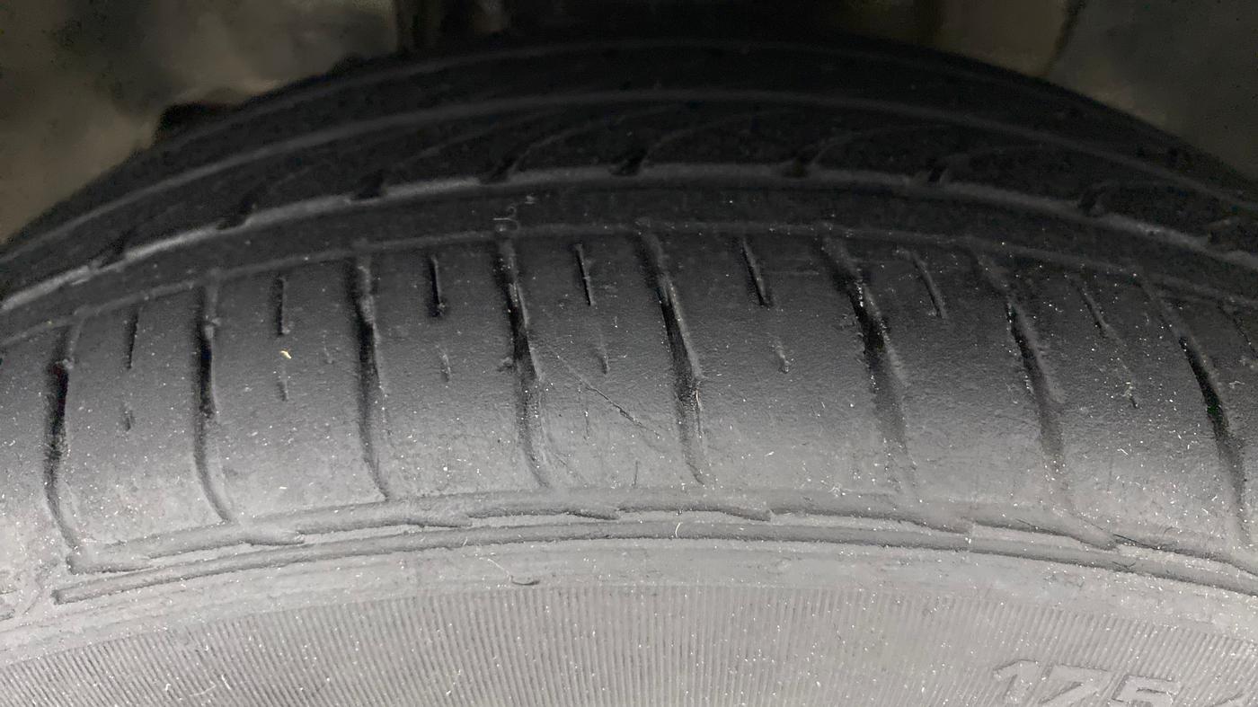 2021 Tata TIGOR XZ PLUS 1.2 REVOTRON, Petrol, Manual, 15,122 km, Left Front Tyre Tread