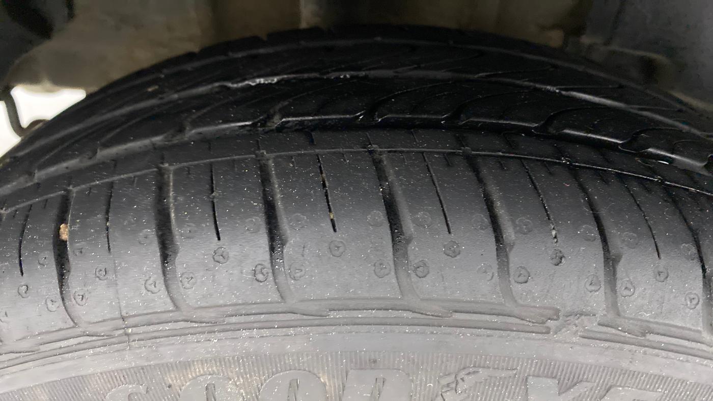 2021 Tata TIGOR XZ PLUS 1.2 REVOTRON, Petrol, Manual, 15,122 km, Right Rear Tyre Tread