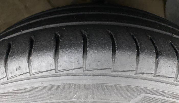 2019 Hyundai GRAND I10 NIOS SPORTZ 1.2 AT, Petrol, Automatic, 44,605 km, Right Front Tyre Tread
