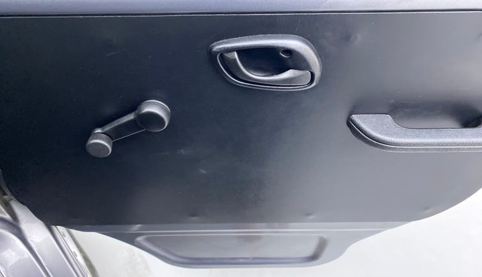 2019 Maruti Eeco 5 STR WITH AC PLUSHTR, Petrol, Manual, 15,961 km, Driver Side Door Panels Control