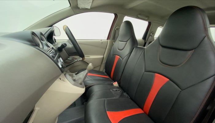 2015 Datsun Go Plus T, Petrol, Manual, 73,717 km, Right Side Front Door Cabin