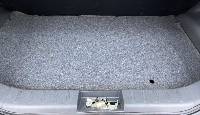 2018 Maruti Alto 800 LXI OPT, Petrol, Manual, 29,608 km, Boot Inside