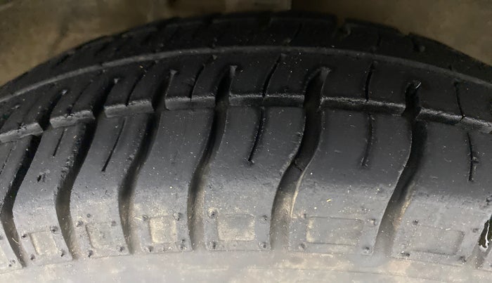 2018 Maruti Alto 800 LXI OPT, Petrol, Manual, 29,608 km, Right Front Tyre Tread