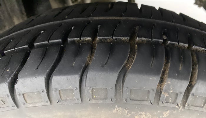 2018 Maruti Alto 800 LXI OPT, Petrol, Manual, 29,608 km, Left Rear Tyre Tread