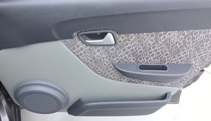 2018 Maruti Alto 800 LXI OPT, Petrol, Manual, 29,608 km, Driver Side Door Panels Control