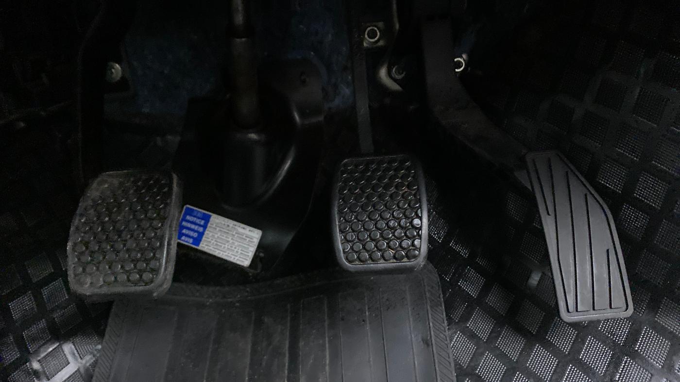 2018 Maruti Alto 800 LXI OPT, Petrol, Manual, 29,608 km, Pedals