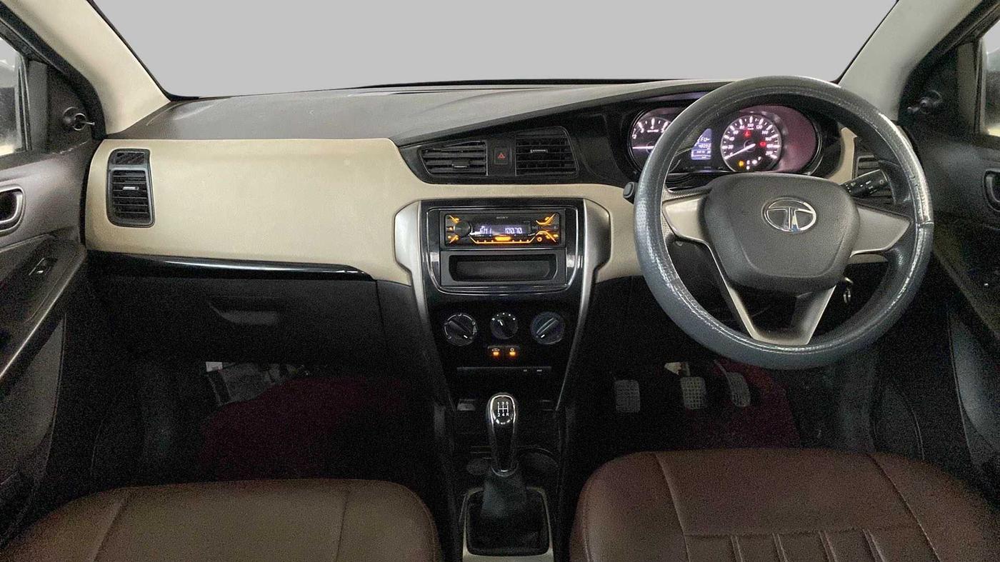 2016 Tata Zest XE RT, Petrol, Manual, 48,057 km, Dashboard