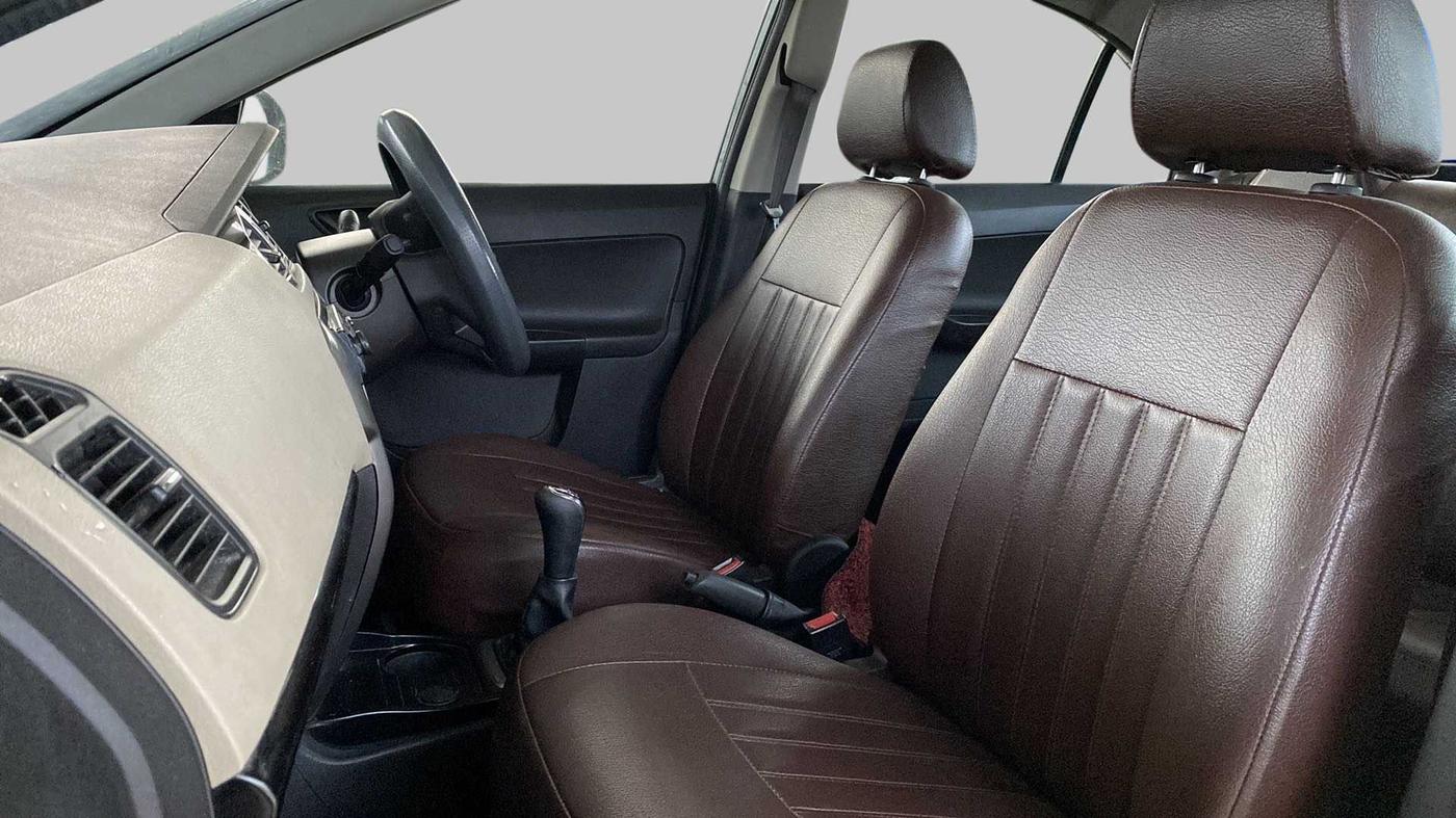 2016 Tata Zest XE RT, Petrol, Manual, 48,057 km, Right Side Front Door Cabin