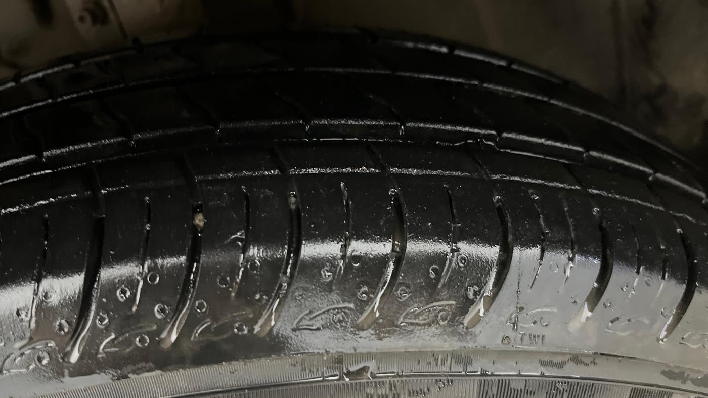2018 Maruti Baleno DELTA PETROL 1.2, Petrol, Manual, 59,326 km, Left Front Tyre Tread