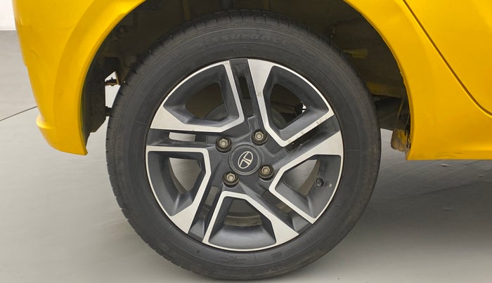 2020 Tata Tiago XZ+ 1.2 Revotron, Petrol, Manual, 14,571 km, Right Rear Wheel