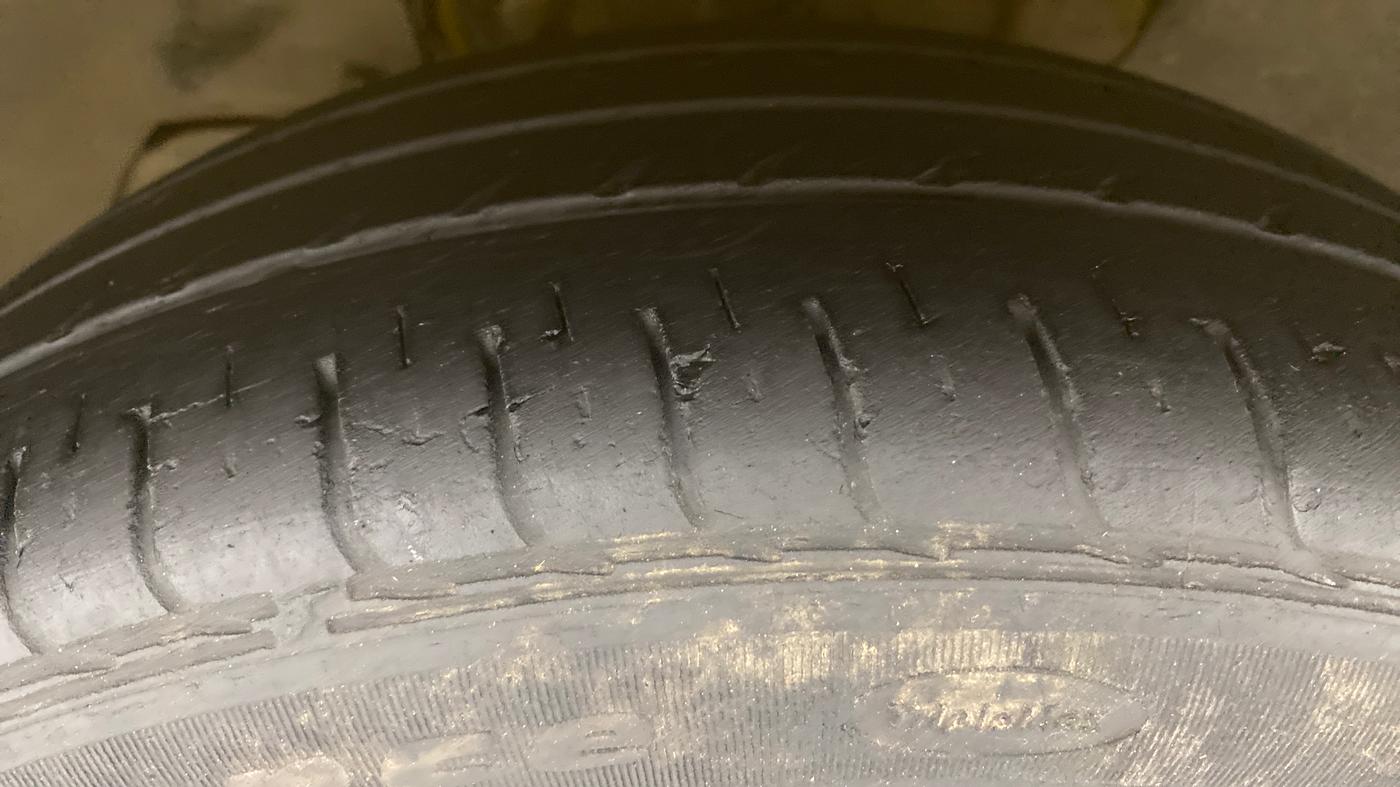 2020 Tata Tiago XZ+ 1.2 Revotron, Petrol, Manual, 14,571 km, Left Front Tyre Tread