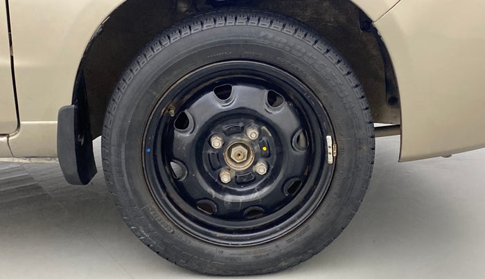 2010 Maruti Alto K10 VXI P, Petrol, Manual, 77,800 km, Right Front Wheel