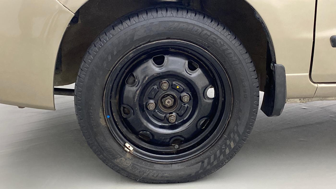 2010 Maruti Alto K10 VXI P, Petrol, Manual, 77,800 km, Left Front Wheel