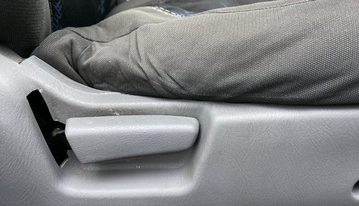 2010 Maruti Alto K10 VXI P, Petrol, Manual, 77,800 km, Driver Side Adjustment Panel