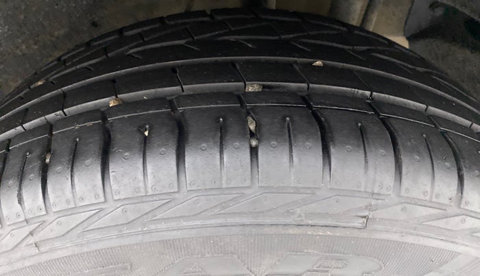 2020 Tata NEXON XZ+ OPT, Diesel, Manual, 17,513 km, Left Rear Tyre Tread