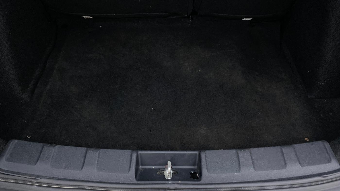 2020 Tata NEXON XZ+ OPT, Diesel, Manual, 17,513 km, Boot Inside
