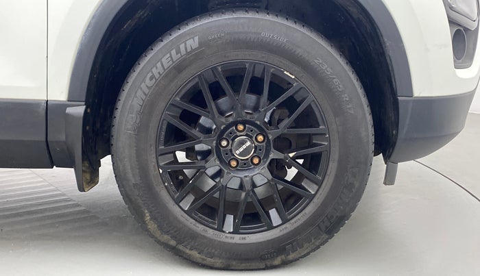 2019 Tata Harrier XZ 2.0L Kryotec, Diesel, Manual, 31,933 km, Right Front Wheel
