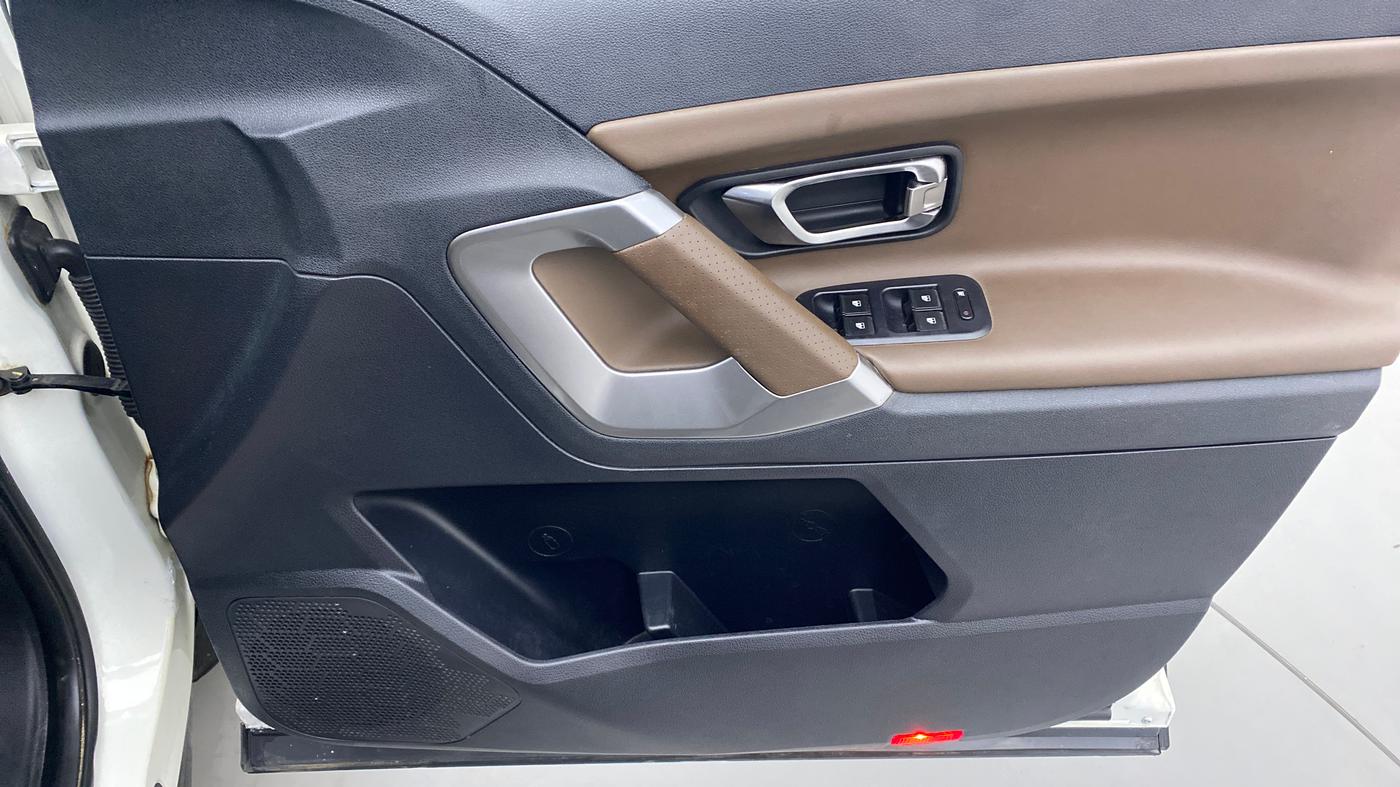 2019 Tata Harrier XZ 2.0L Kryotec, Diesel, Manual, 31,933 km, Driver Side Door Panels Control