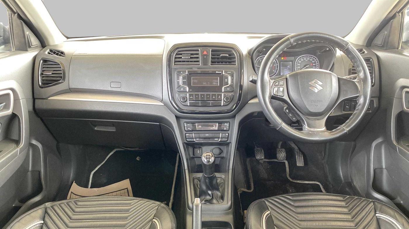 2017 Maruti Vitara Brezza ZDI, Diesel, Manual, 47,634 km, Dashboard