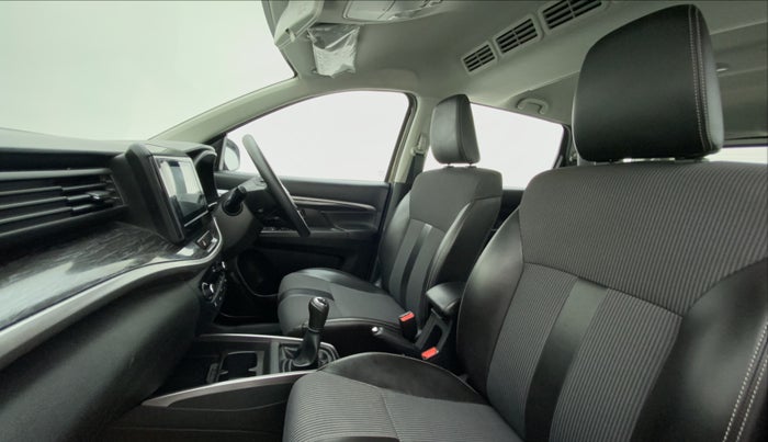 2019 Maruti XL6 ZETA SHVS, Petrol, Manual, 18,248 km, Right Side Front Door Cabin