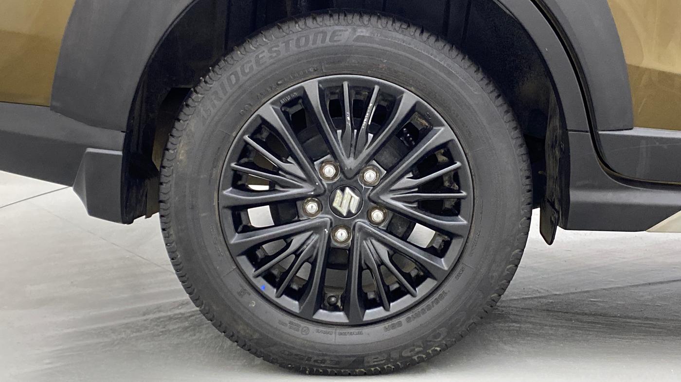 2019 Maruti XL6 ZETA SHVS, Petrol, Manual, 18,248 km, Right Rear Wheel