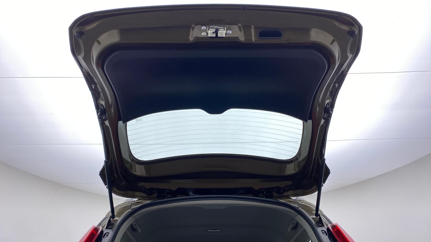 2019 Maruti XL6 ZETA SHVS, Petrol, Manual, 18,248 km, Boot Door Open