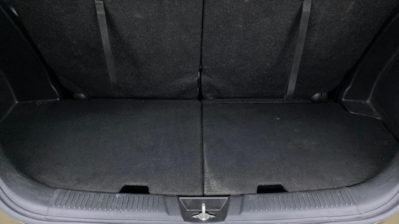 2019 Maruti XL6 ZETA SHVS, Petrol, Manual, 18,248 km, Boot Inside