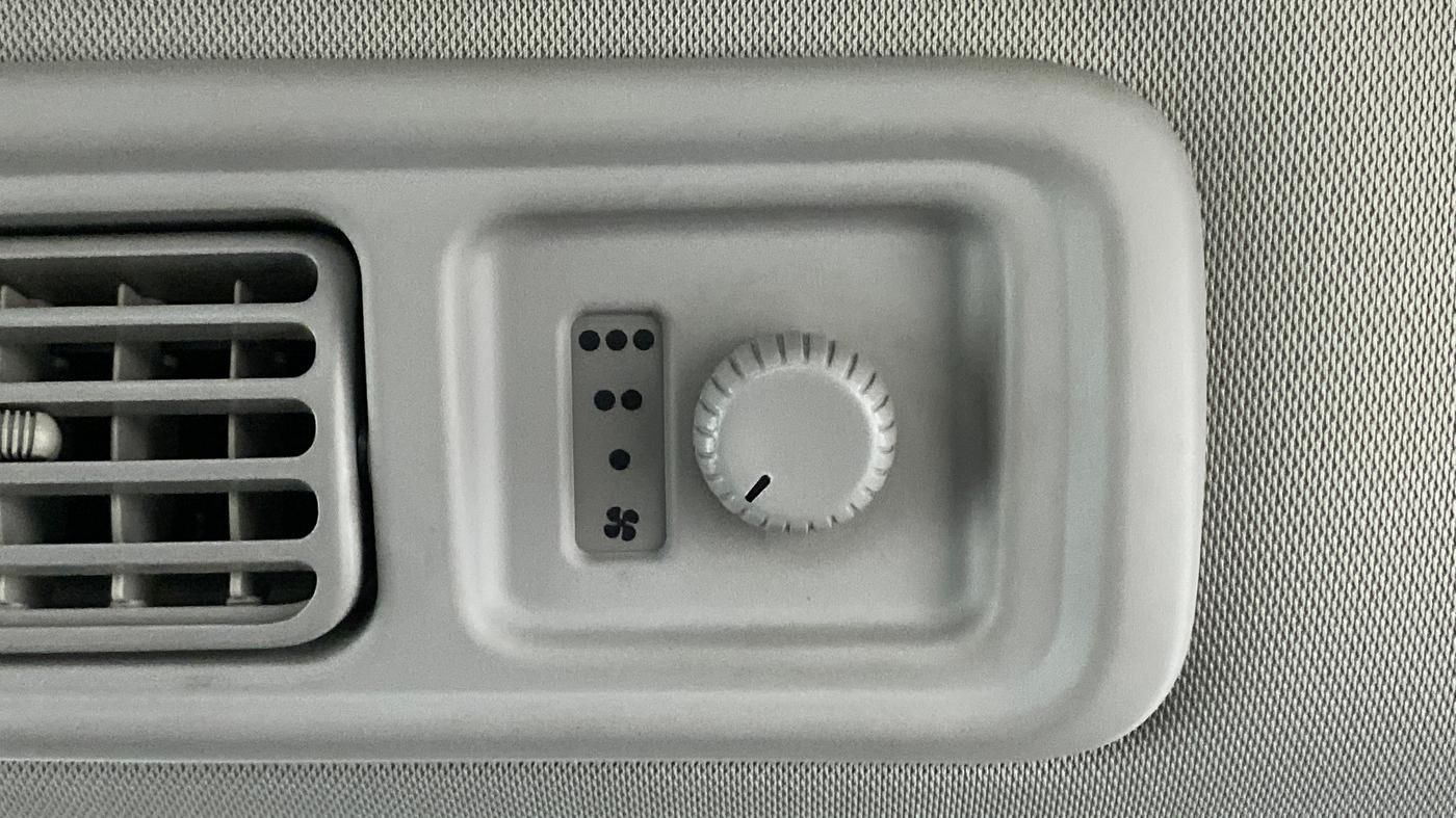 2019 Maruti XL6 ZETA SHVS, Petrol, Manual, 18,248 km, Rear AC Temperature Control