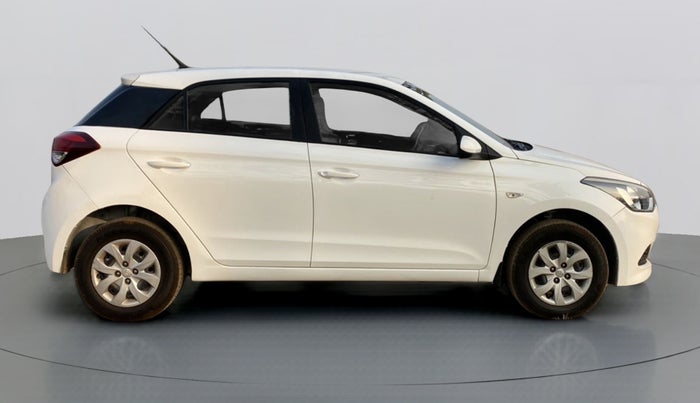 2015 Hyundai Elite i20 MAGNA 1.2, Petrol, Manual, 42,000 km, Right Side View
