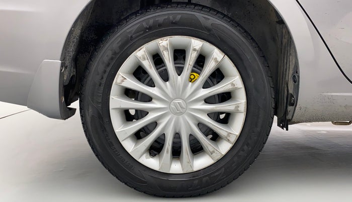 2016 Maruti Ciaz VXI, Petrol, Manual, 51,279 km, Right Rear Wheel