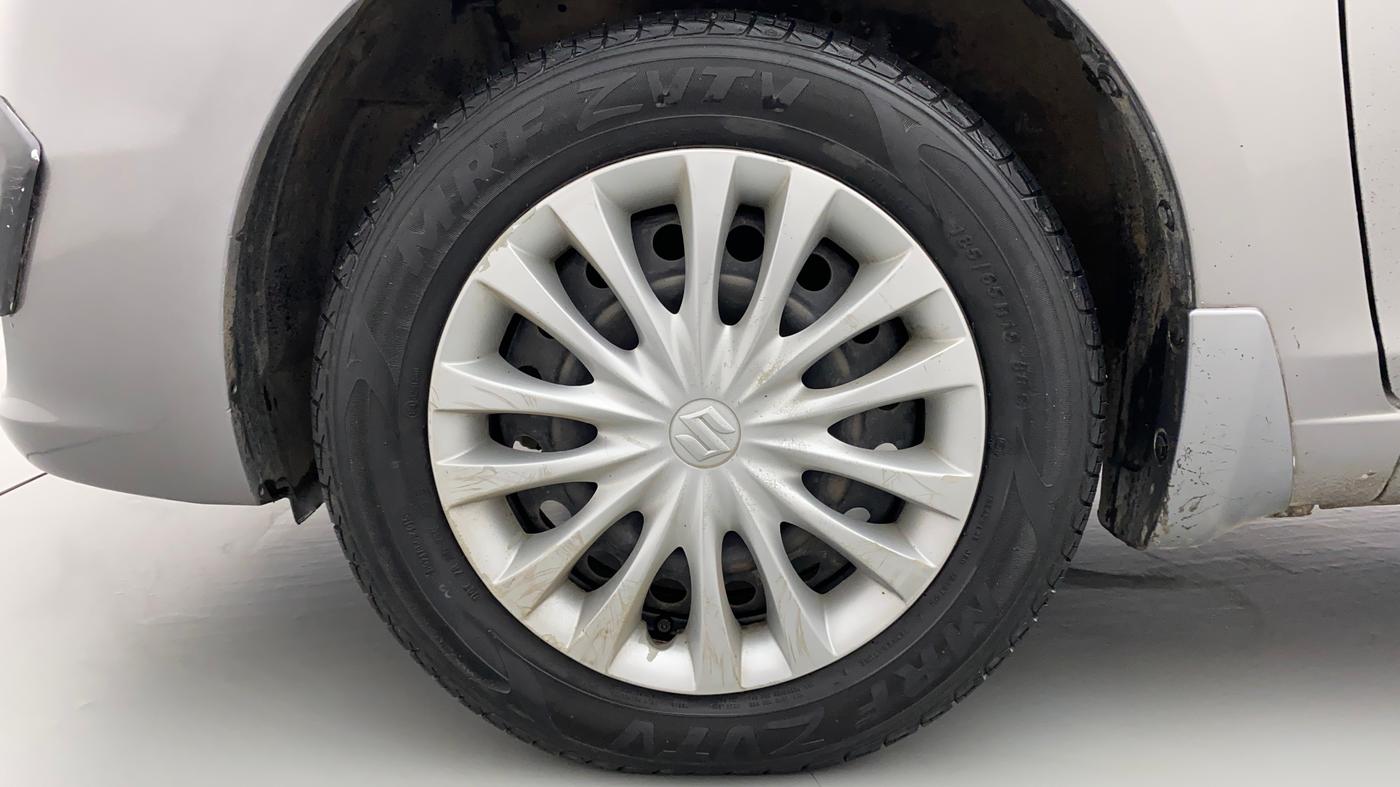 2016 Maruti Ciaz VXI, Petrol, Manual, 51,279 km, Left Front Wheel