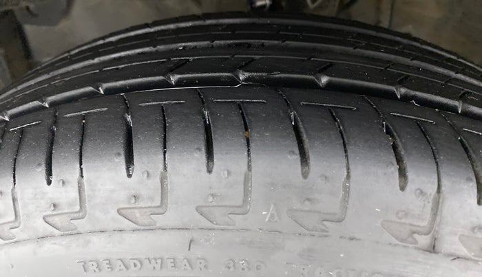 2017 Honda Jazz 1.2 V AT, Petrol, Automatic, 45,448 km, Left Front Tyre Tread