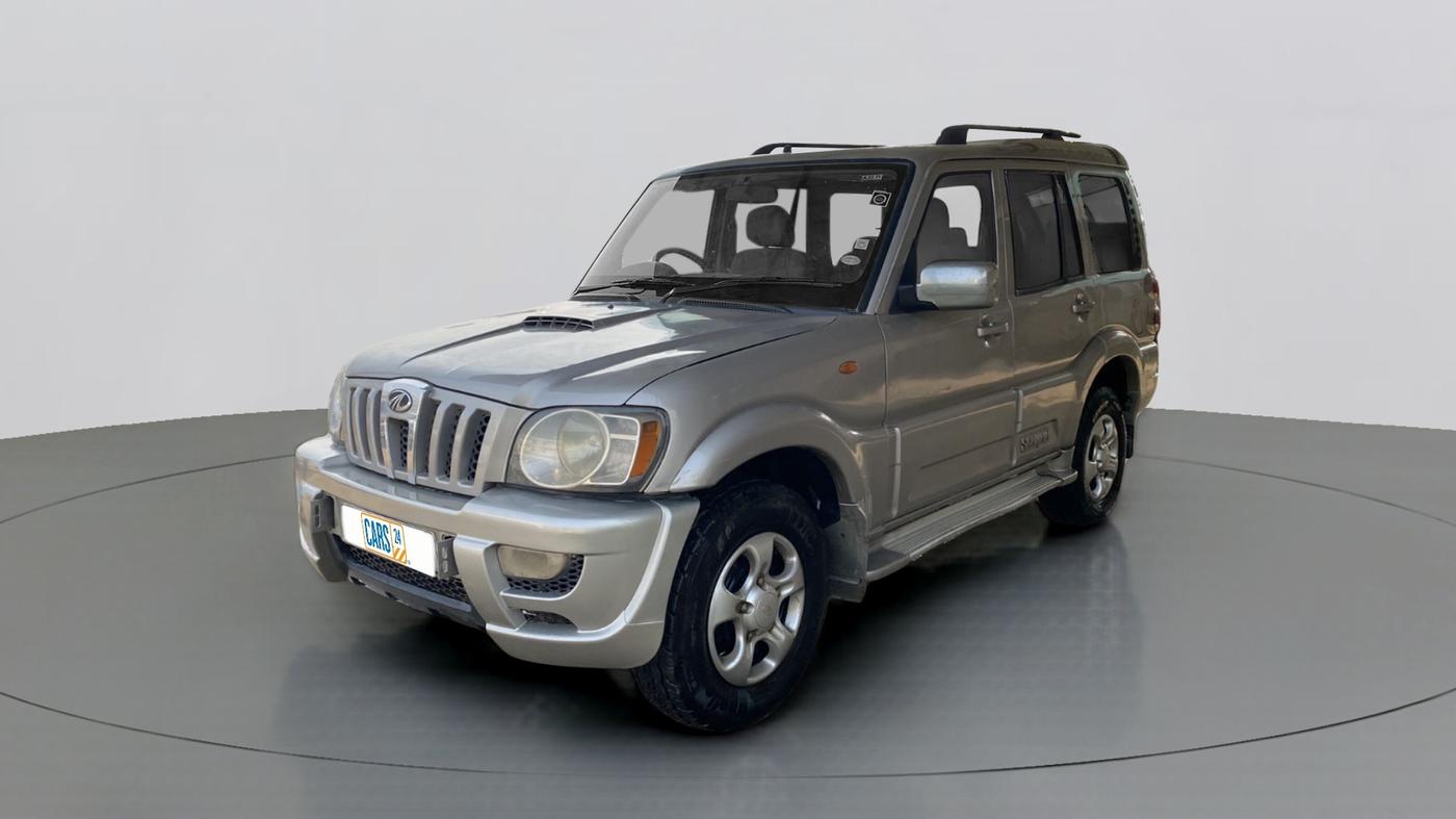 2010 Mahindra Scorpio SLE BS III, Diesel, Manual, 65,062 km, Left Front Diagonal